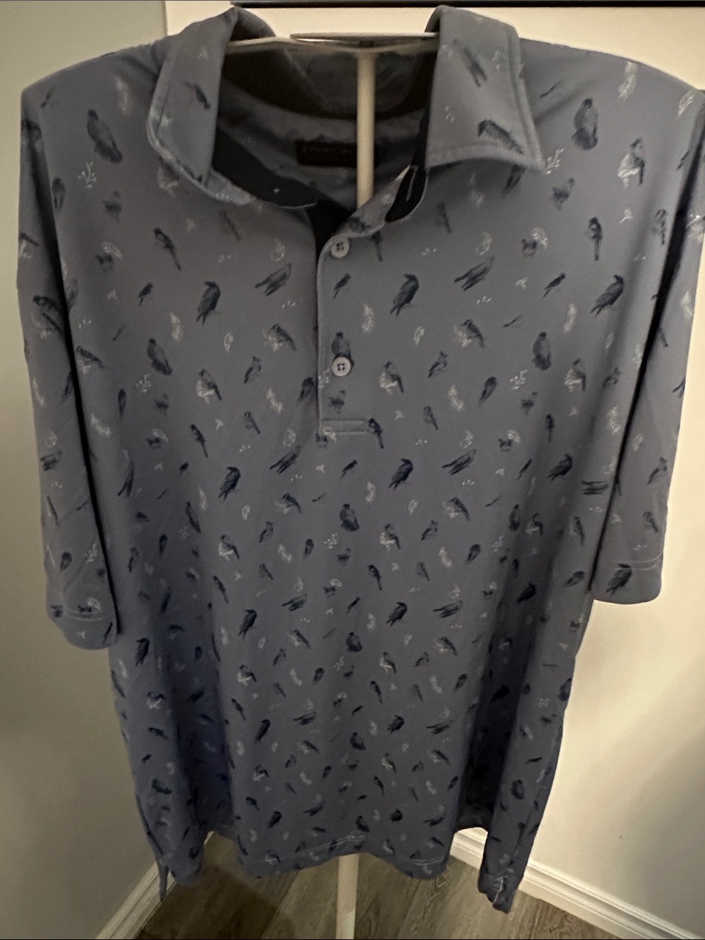 Stony Wilds size Large blue birds polo golf shirt logo